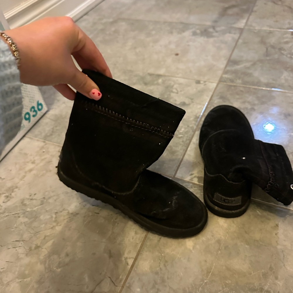 Ugg girl boots
